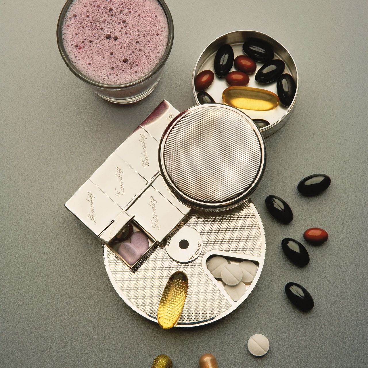 17 Best Multivitamins For Women In 2026, Tried And Tested